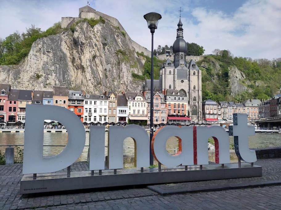 Le Mosan Dinant Exterior photo